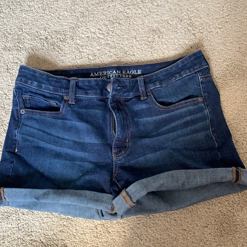 AE midi shorts